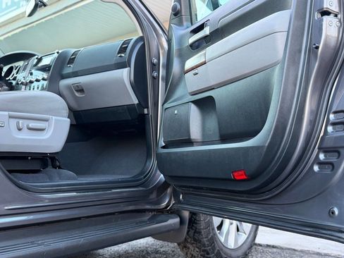 Used 2012 Toyota Tundra Limited w/ Platinum Pkg image 58