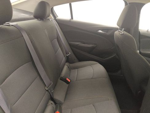 Used 2017 Chevrolet Cruze LS FWD image 19
