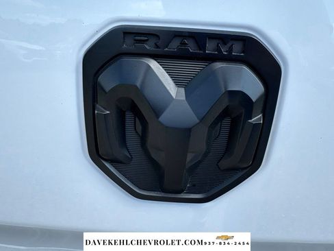 Used 2020 RAM 1500 Big Horn AWD/4WD image 37