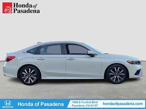 Certified 2024 Honda Civic EX image 4