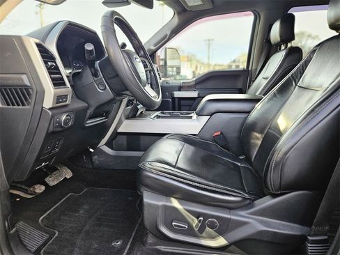 Used 2019 Ford F250 Lariat w/ Lariat Ultimate Package image 13