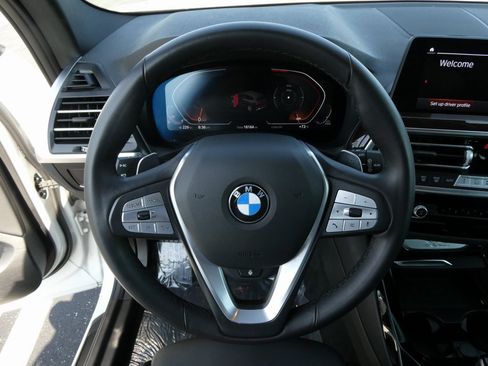 Used 2024 BMW X3 xDrive30i image 4