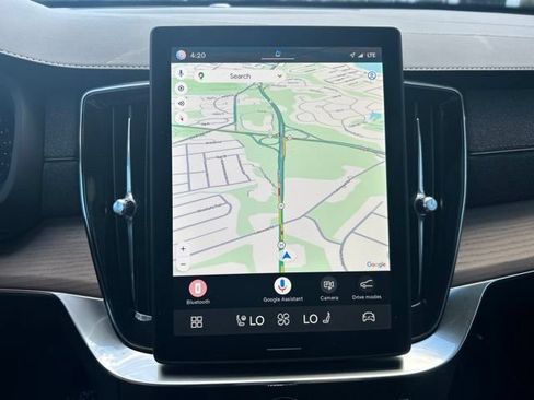 Certified 2025 Volvo XC90 B6 Plus AWD/4WD image 25