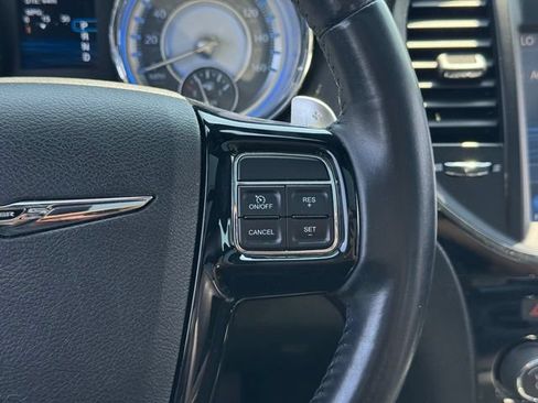 Used 2014 Chrysler 300 S AWD/4WD image 25