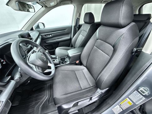 Certified 2025 Honda CR-V LX image 17