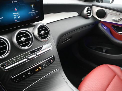 Used 2022 Mercedes-Benz GLC 300 4MATIC Coupe image 4