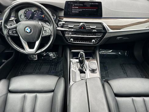 Used 2018 BMW 530i image 14