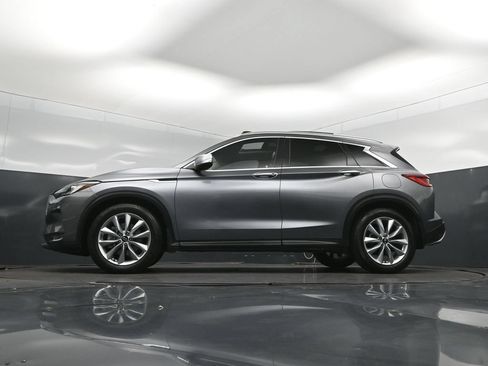 Certified 2022 INFINITI QX50 Essential FWD image 39