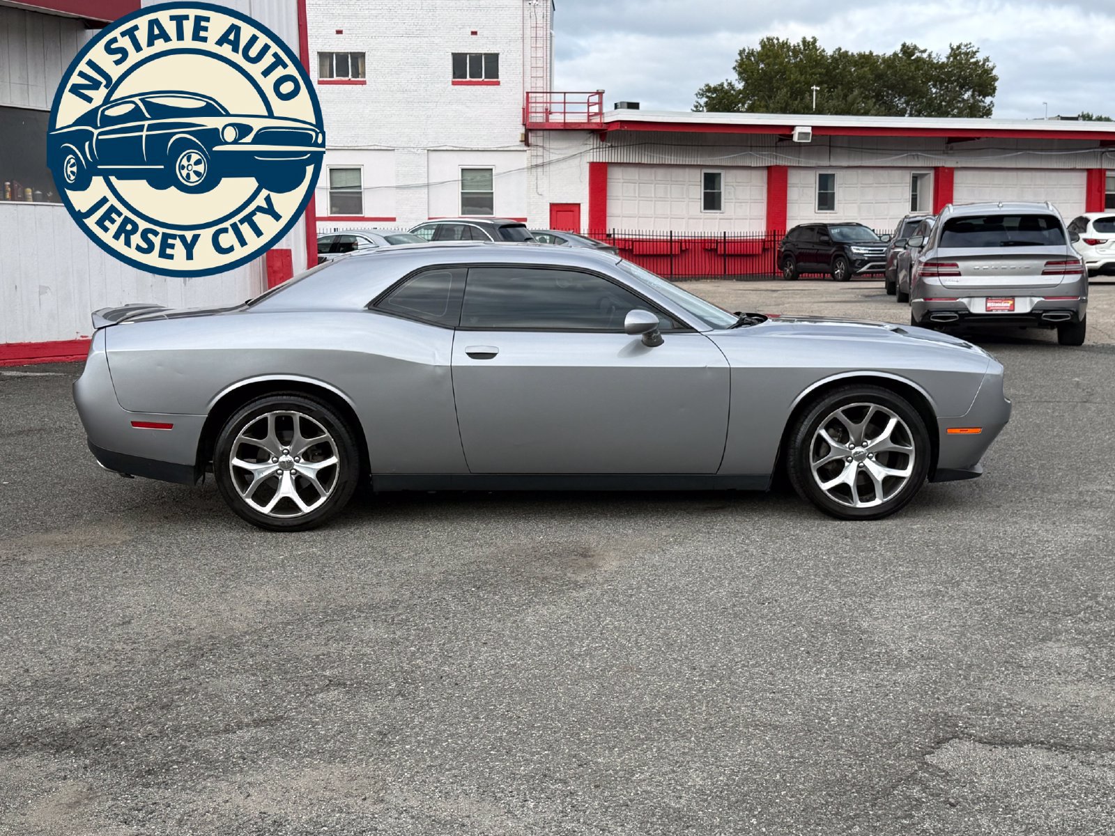 Used 2015 Dodge Challenger SXT Plus RWD image 15