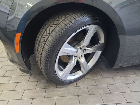 Used 2017 Chevrolet Camaro LT image 32