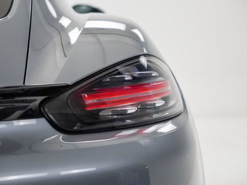 New 2025 Porsche 718 Cayman image 12