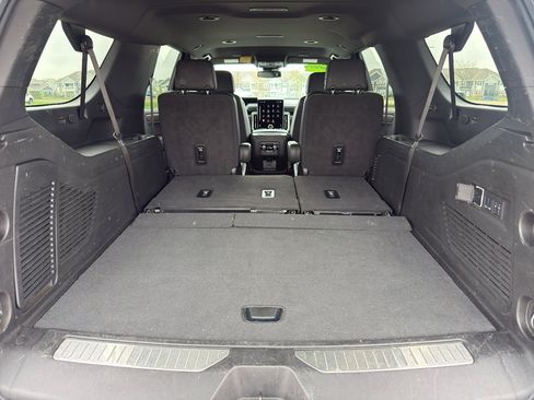 Used 2025 GMC Yukon XL Denali AWD/4WD image 41
