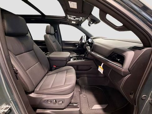 New 2026 Chevrolet Suburban RST w/ Advanced Technology Package image 28