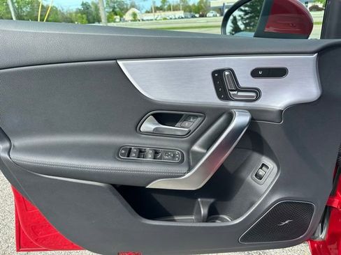 Certified 2021 Mercedes-Benz A 220 4MATIC image 11