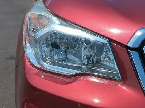 Used 2015 Subaru Forester 2.5i Limited AWD/4WD image 9