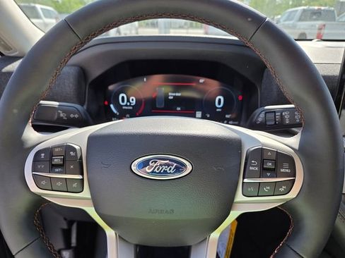 New 2026 Ford Explorer Active image 21