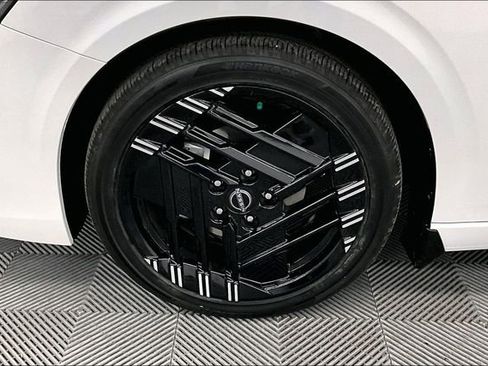 New 2026 Nissan Sentra SR w/ SR Premium Package image 12