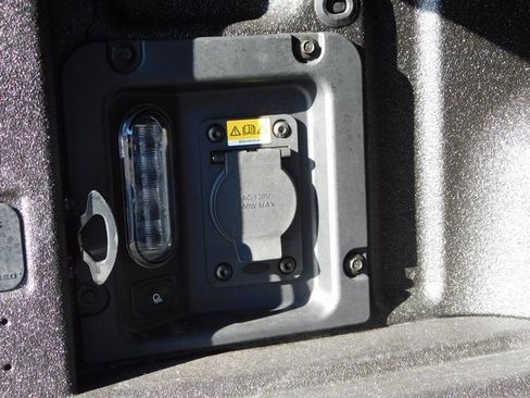 Used 2024 Ford Maverick Tremor w/ Tremor Off-Road Package image 7