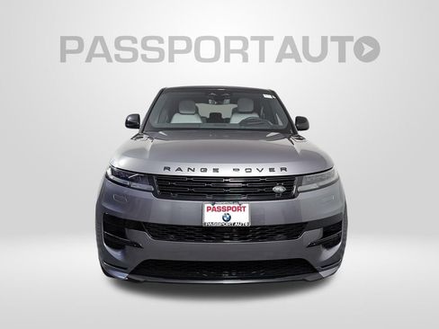 Used 2025 Land Rover Range Rover Sport Dynamic SE AWD/4WD image 10