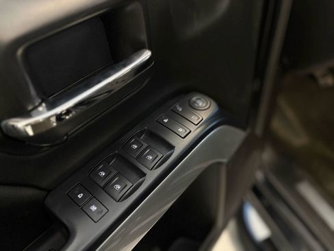 Used 2017 Chevrolet Silverado 1500 LT image 28