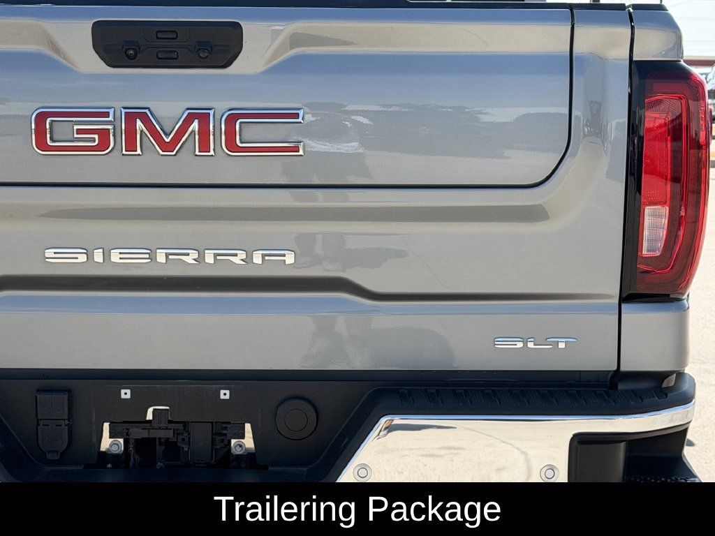 Used 2024 GMC Sierra 1500 SLT w/ SLT Convenience Package AWD/4WD image 9