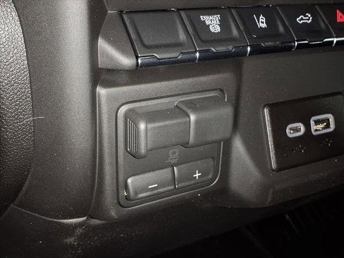 New 2026 GMC Sierra 2500 Pro w/ Convenience Package image 13