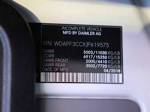 Used 2018 Mercedes-Benz Sprinter 3500 image 37
