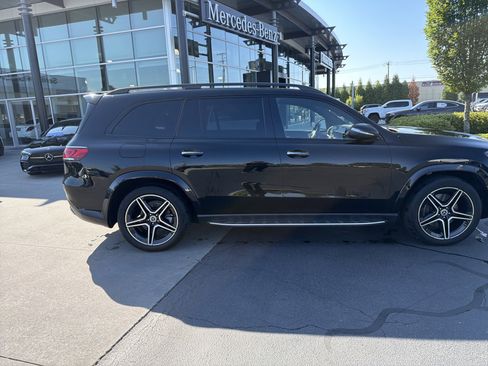 Certified 2023 Mercedes-Benz GLS 580 4MATIC image 11