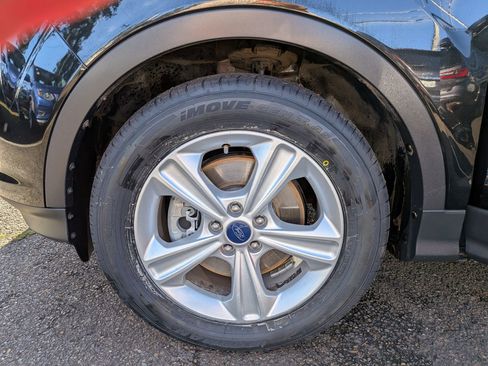 Used 2015 Ford Escape SE w/ Equipment Group 201A image 31