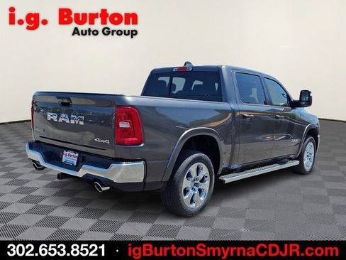 New 2026 RAM 1500 Big Horn AWD/4WD image 4