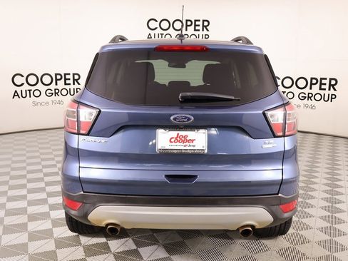 Used 2018 Ford Escape SE image 21