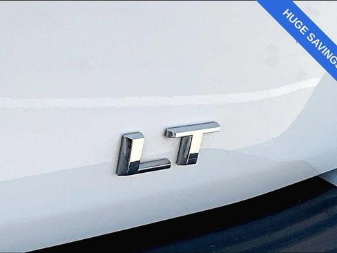 Used 2024 Chevrolet Tahoe LT image 39