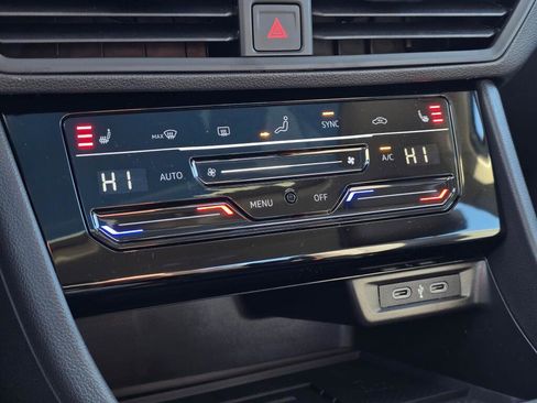 New 2026 Volkswagen Jetta SE image 29