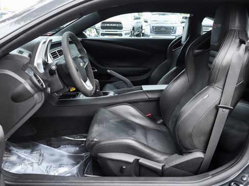 Used 2015 Chevrolet Camaro Z/28 image 16