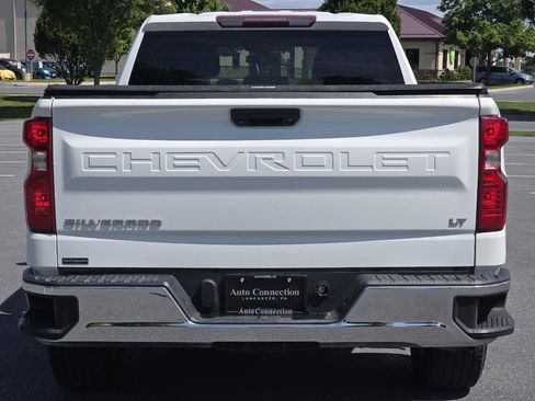 Used 2020 Chevrolet Silverado 1500 LT AWD/4WD image 6