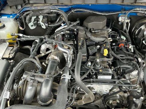 Used 2024 Ford Bronco Outer Banks image 25