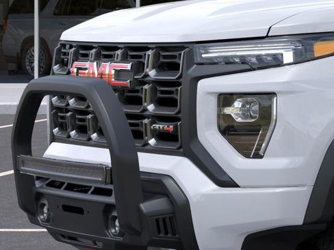New 2026 GMC Canyon AT4 w/ Off-Road Front Bumper Package image 13