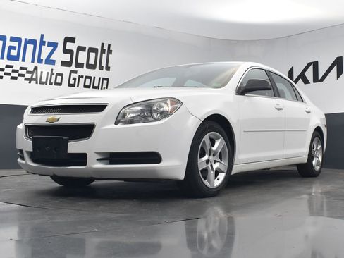 Used 2012 Chevrolet Malibu LS FWD image 17