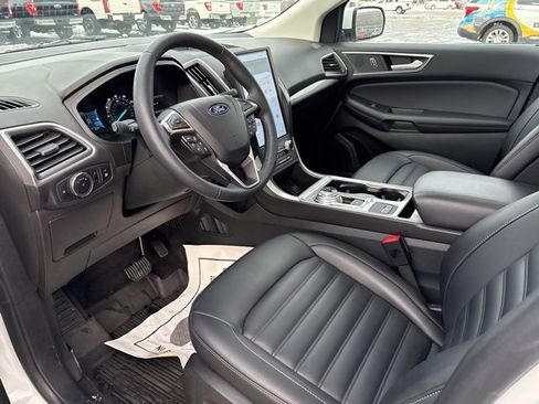 Used 2024 Ford Edge SEL w/ Convenience Package image 20