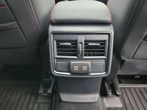 Certified 2023 Subaru Forester Touring AWD/4WD image 30