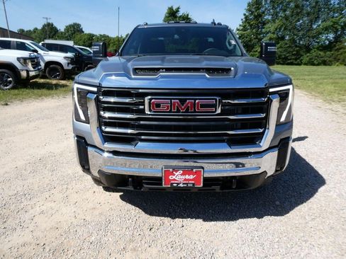 New 2026 GMC Sierra 2500 SLE w/ SLE Value Package; AWD/4WD image 10