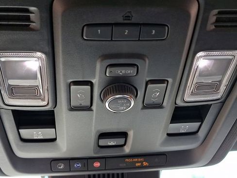 Certified 2023 Chevrolet Tahoe High Country AWD/4WD image 26