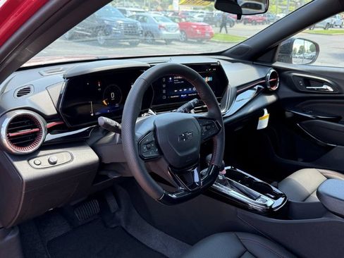 New 2026 Chevrolet Trax RS w/ Driver Confidence Package FWD image 9