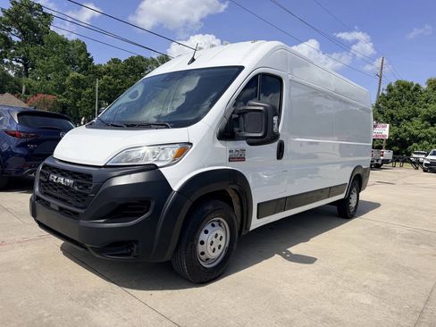 Used 2023 RAM ProMaster 2500 FWD image 25