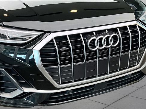 Used 2024 Audi Q3 2.0T Premium AWD/4WD image 32