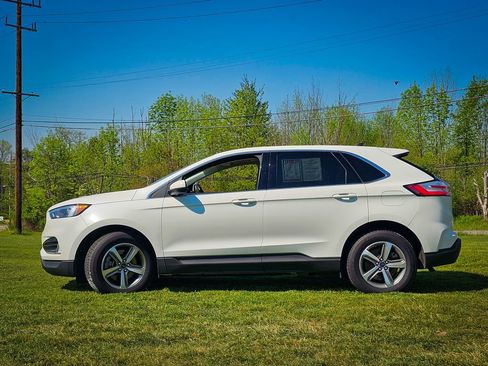 Used 2022 Ford Edge SEL w/ Convenience Package AWD/4WD image 6