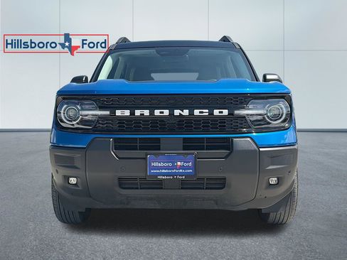 Used 2025 Ford Bronco Sport Outer Banks w/ Outer Banks Tech Package+ AWD/4WD image 2
