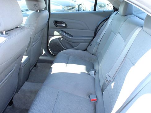 Used 2014 Chevrolet Malibu LS w/ Protection Package FWD image 18