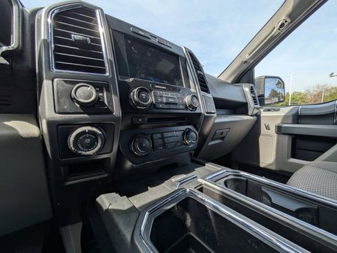 Used 2016 Ford F150 XLT w/ Equipment Group 302A Luxury image 12