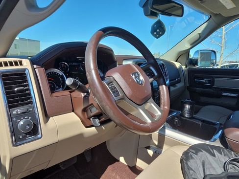 Used 2018 RAM 2500 Laramie w/ Off Road Package image 7